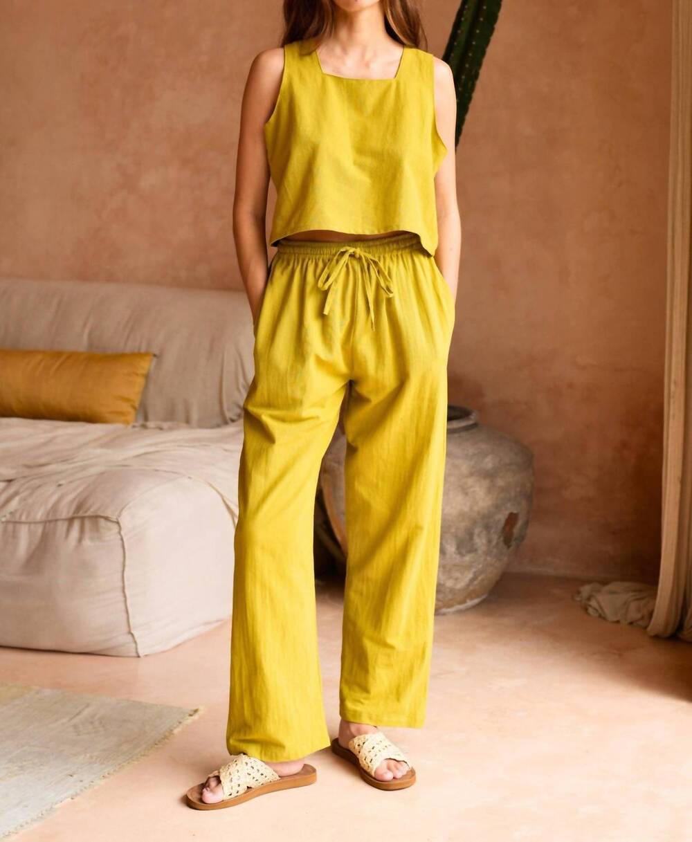 NEW PINK HALEY capri square crop top in yellow